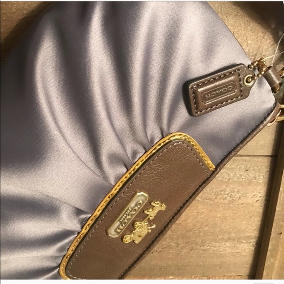 Authentic Coach Silver & Gold Clutch Wristlet - Picture 3 of 8
